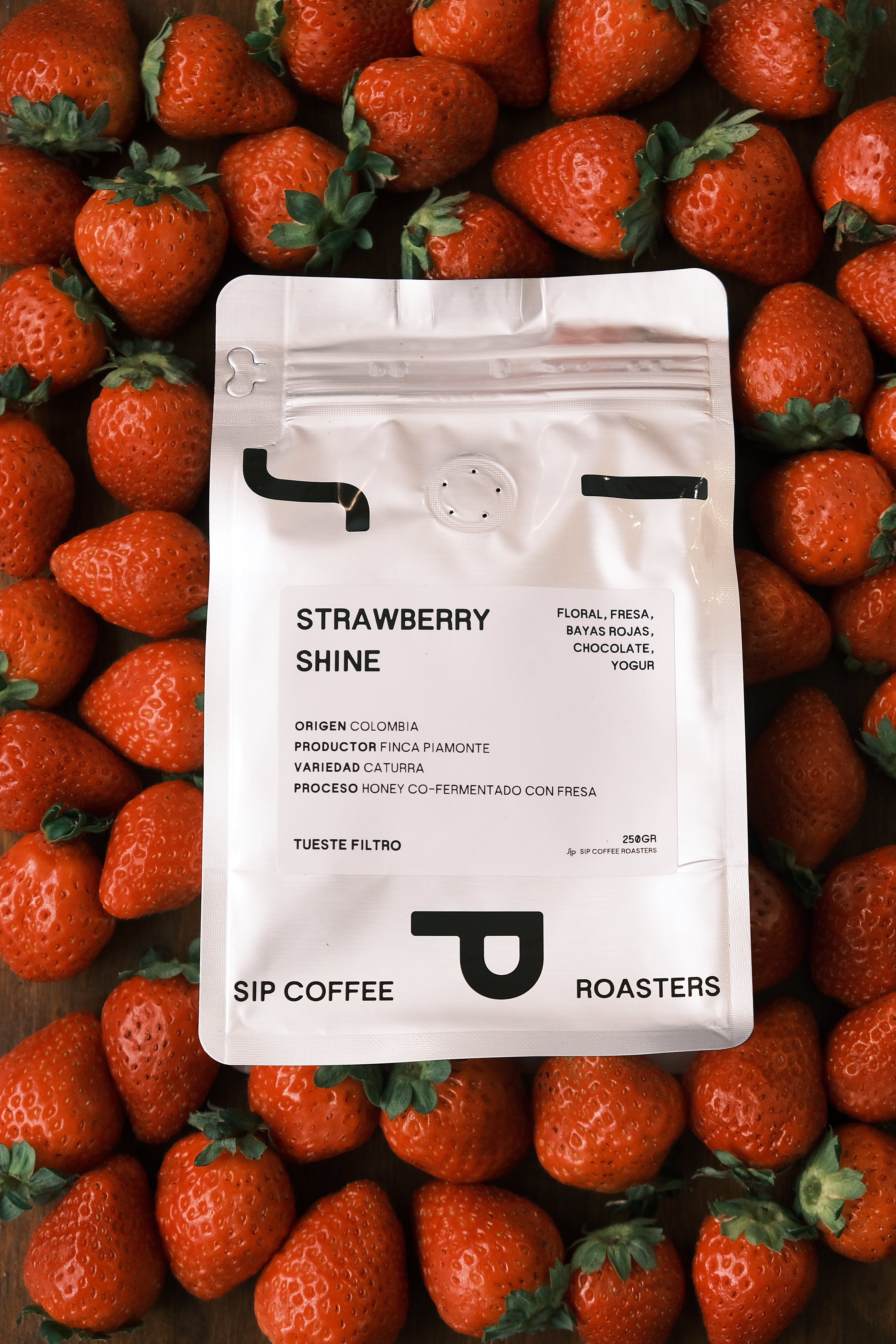 STRAWBERRY SHINE